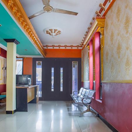 SPOT ON 2473 Buana Jaya Guest House Cilacap Luaran gambar