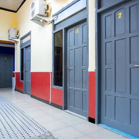 SPOT ON 2473 Buana Jaya Guest House Cilacap Luaran gambar